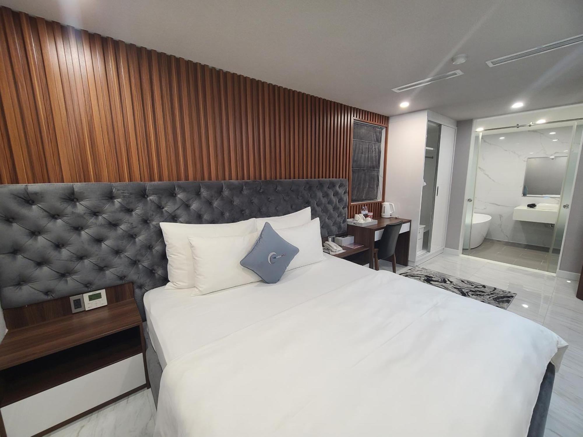 The Moon Hotel 3 โฮจิมินห์ซิตี้ ภายนอก รูปภาพ